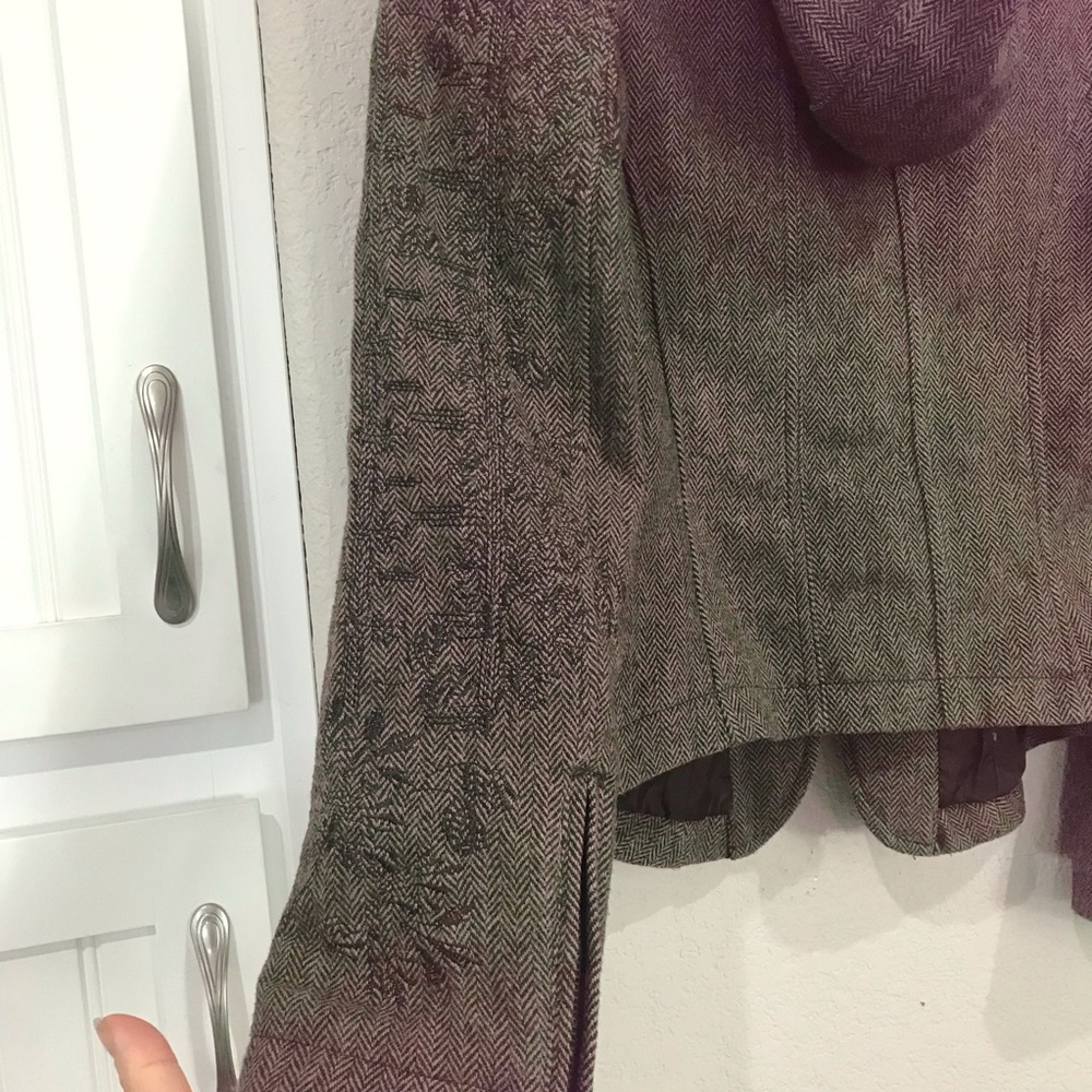Tweed jacket - Picture 2 of 4
